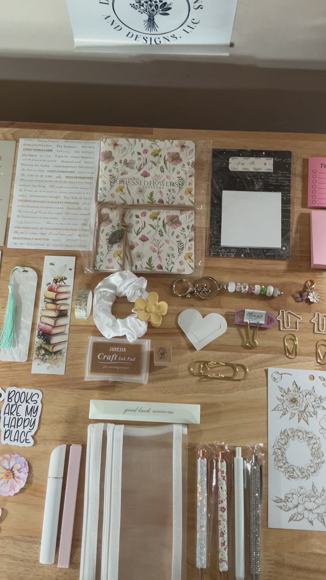 White Floral Bookish Bundle Gift Set